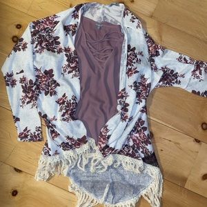 Floral kimono with mauve shirt